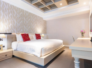 The Raya Surawong Bangkok