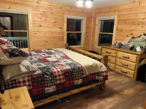 Back Lake Lodges Lazy Bear Cabin