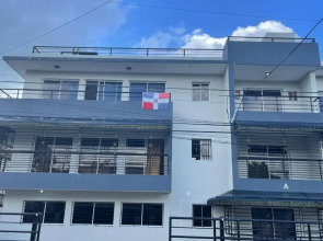 Condo 3 Bd Apt, Internet,2 Parqueo,lavadora,ac