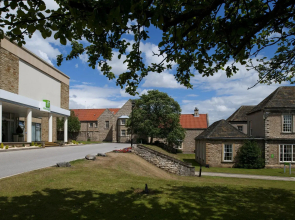 Holiday Inn Doncaster A1 M Jct 36 by IHG