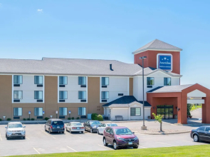 Americinn Hotel & Suites Rochester Airport