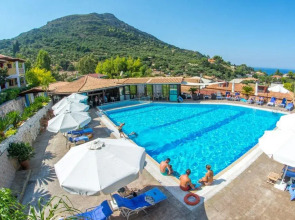 Sea View Village - Studios & Apartments