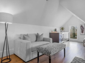 The George Luxury Boutique Inn