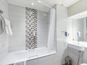 Premier Inn Dubai Al Jaddaf