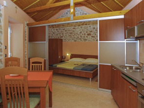 House Dinko