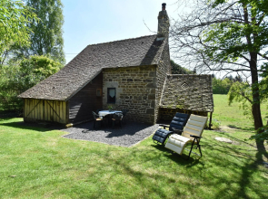 Cozy Holiday Home in Ceauce near Lake