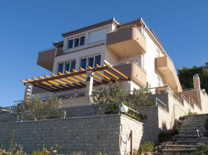 Apartments Smilje 1606