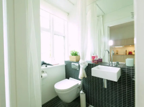 Central Canal Apartments 1