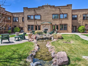 Pet-friendly Overgaard Condo: Porch & Lake Access