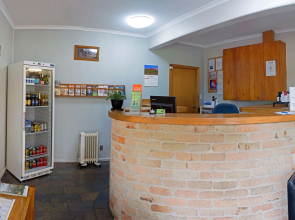 Rest Point Motor Inn