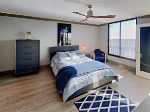 Punta Rassa Unit 906