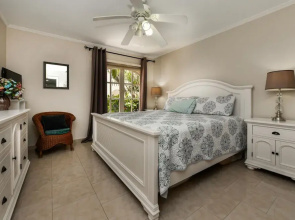 1br1ba Condo in Amazing Location Wacamaya Condos