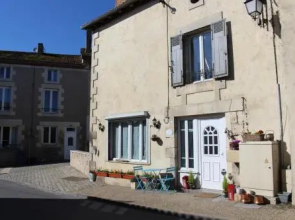 La Maison Au Coin