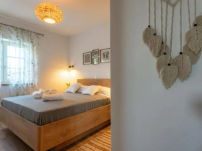 HANA Luxury apartment with sea view