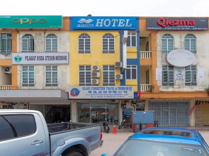 OYO 44095 Bluewater Hotel (2)