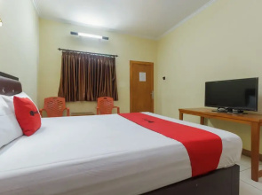 RedDoorz near Jalan Samratulangi 2 Manado