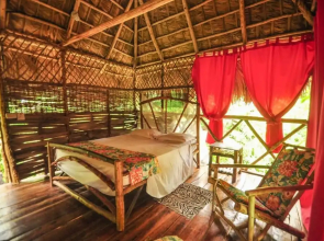 Samanatropicalvillage
