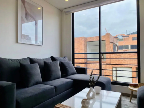 w Illustrious 2BR w Street View in Chapinero