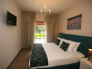 Summer Wine Friendly Resort