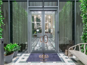 SLS Lux Brickell Suite 812