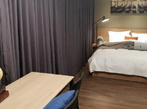 Western Bay Marina Hotel