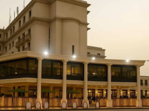 Lotus Hotel