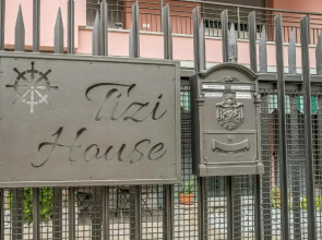 Tizi House