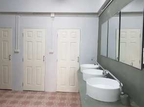 Pattaya Hostel Stay Inn