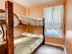 Bridgewater Country Cottage