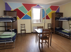 Alessandro Downtown Hostel