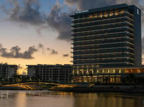 Renaissance Cancun Resort & Marina