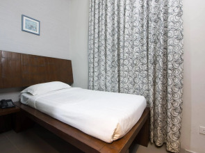 Santa Grand Hotel Little India