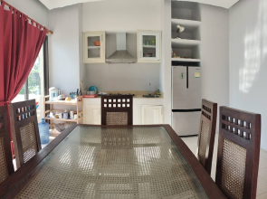 lanta villa sunset sea view