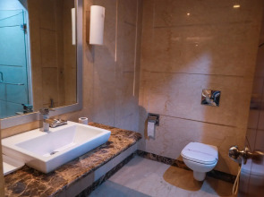 Hotel Airport Residency