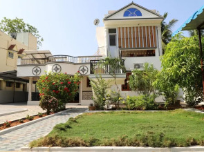 Divinehomestay Comfort Suite