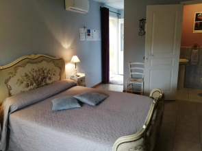 Chambre PEYROUTAS " CAMILLE" Vignonet St Emilion