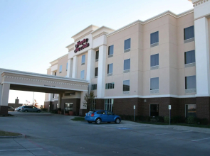 Hampton Inn & Suites Gainesville