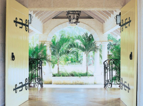 Coral Reef Club