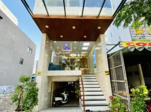 Blue S Hotel & Apartment