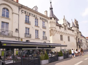Cristal Hotel Restaurant