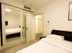 Central Apartment For Rent 31