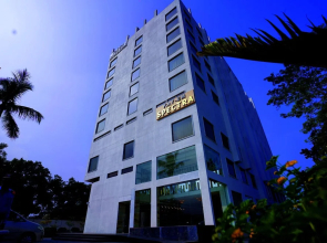 Kay-Em Spectra Hotel Chennai