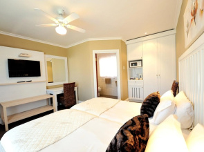 Beachwalk Bed and Breakfast