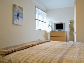 2 Bedroom Flat Near Murrayfield Stadium