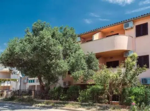 Apartments Ulika