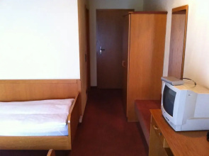 Hotel Bacchusstube garni