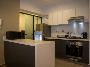 w Elegant 2BR w Distinctive Deco in Miraflores