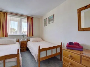 Flat 28 Clifton Court