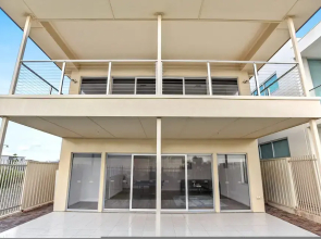 Avaya Sellicks Beachfront Getaway- Wifi