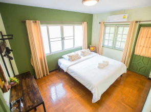 iRoom Boutique House